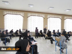 همزمان با یه صدا درآمدن زنگ انقلاب برگزارشد:
پذیرایی از دانشجویان حاضر در جلسه امتحان 2