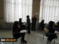 همزمان با یه صدا درآمدن زنگ انقلاب برگزارشد:
پذیرایی از دانشجویان حاضر در جلسه امتحان 4