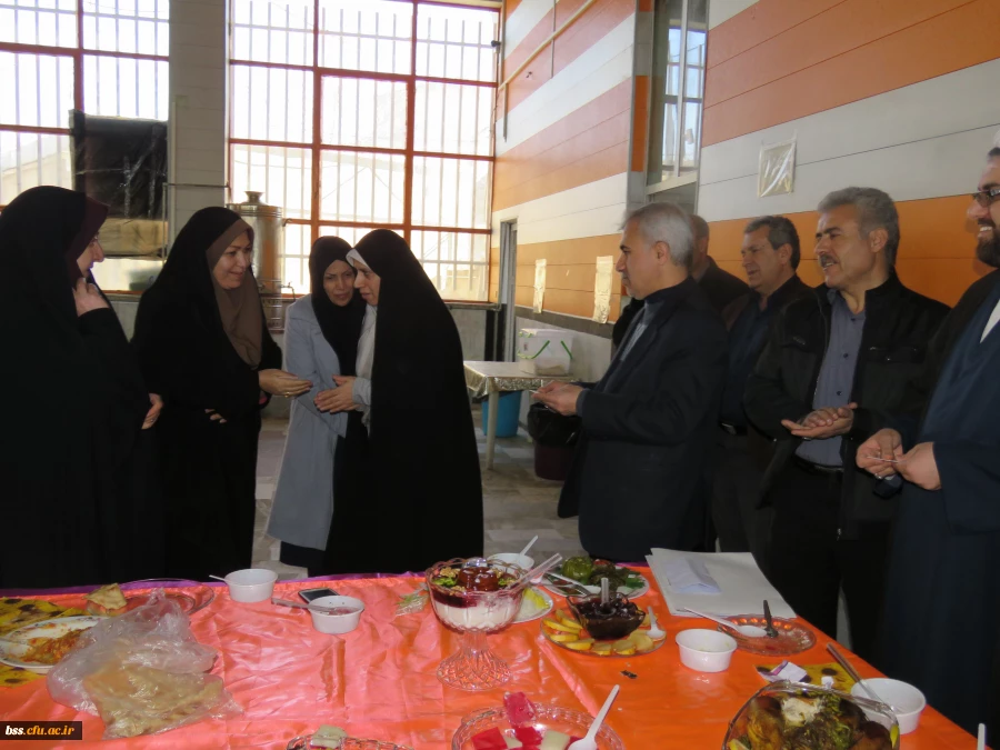 در پردیس بنت الهدی صدر برگزار شد:
مسابقه آشپزی ویژه کارکنان 10