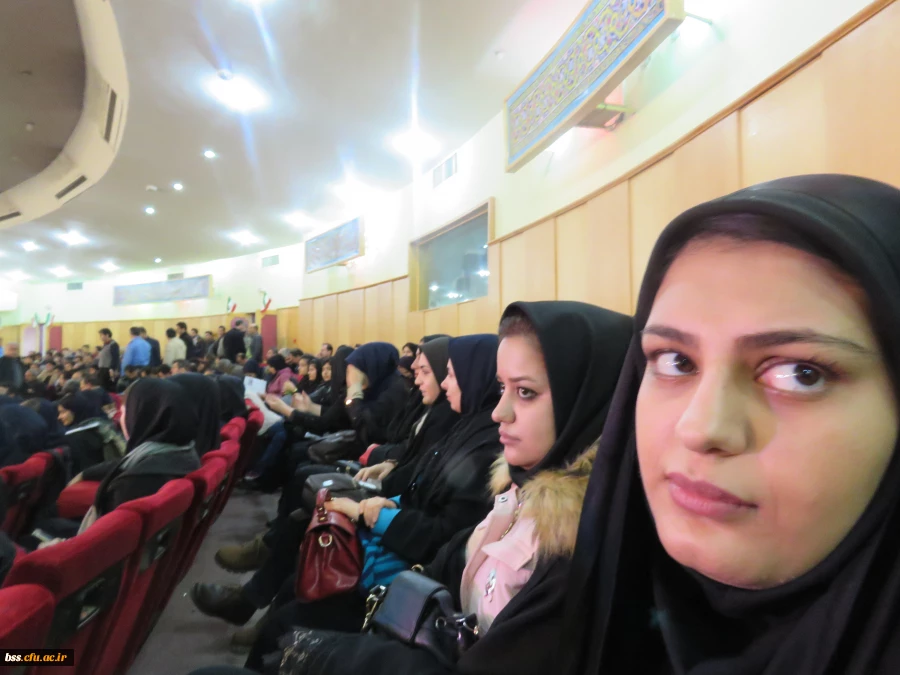 شرکت  کارکنان  و  دانشجو معلمان  در مراسم  مشترک   دانشگاهیان  استان  به  مناسبت  دهه  فجر 4