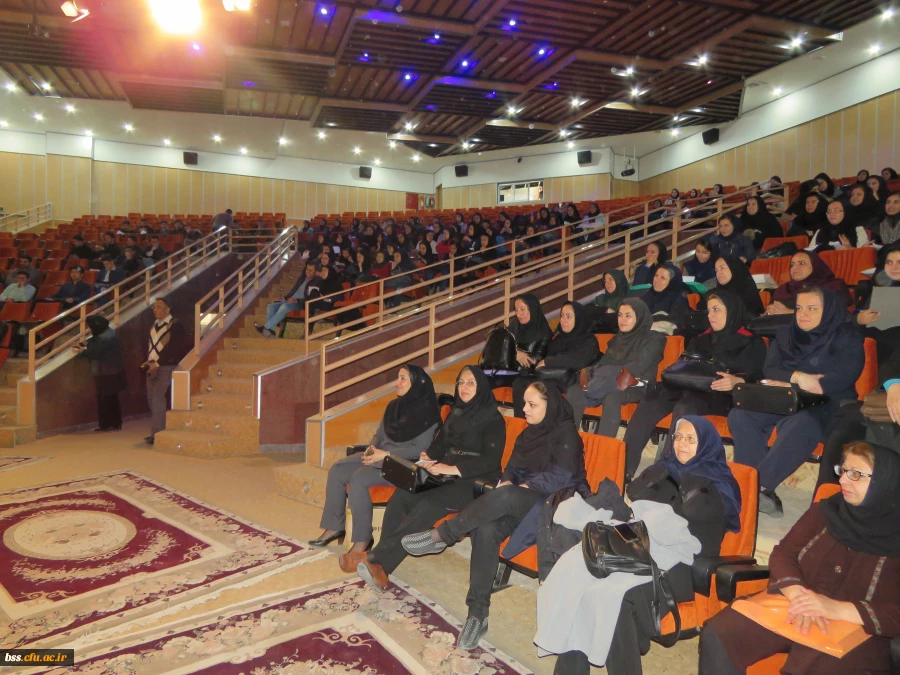 شرکت دانشجو معلمان در کمپین ازدواج مناسب و سالم برای دانشجویان جهت زندگی سالم و پایدار 4