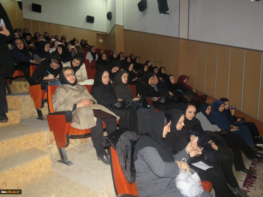 شرکت دانشجو معلمان در کمپین ازدواج مناسب و سالم برای دانشجویان جهت زندگی سالم و پایدار 7