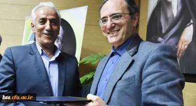 در اختتامیه نشست مدیران استانی در بوشهر انجام شد:

تقدیر از دکتر معروفی در مراسم معرفی مدیران برتر استانی