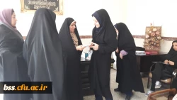 اهداء لوح تقدیر بزه برگزیدگان مسابقات    ورزشی و هنری ویژه دهه فجر 5