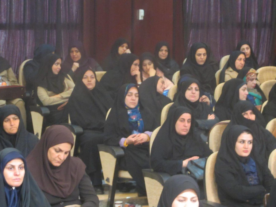 شرکت در نشست تخصصی نقش مادری ستاد امر به معروف و نهی از منکر در مورخ 2