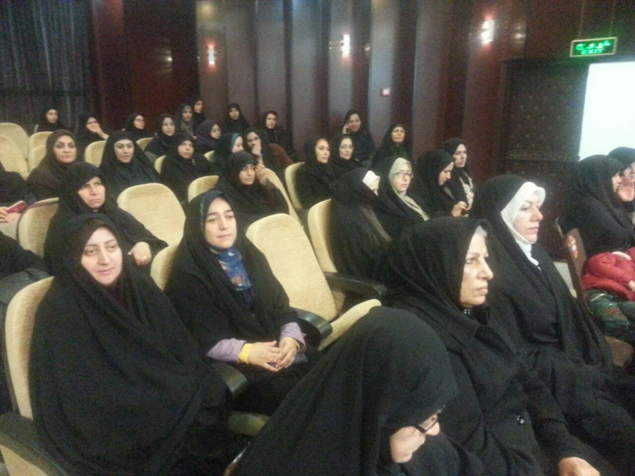 شرکت در نشست تخصصی نقش مادری ستاد امر به معروف و نهی از منکر در مورخ 6