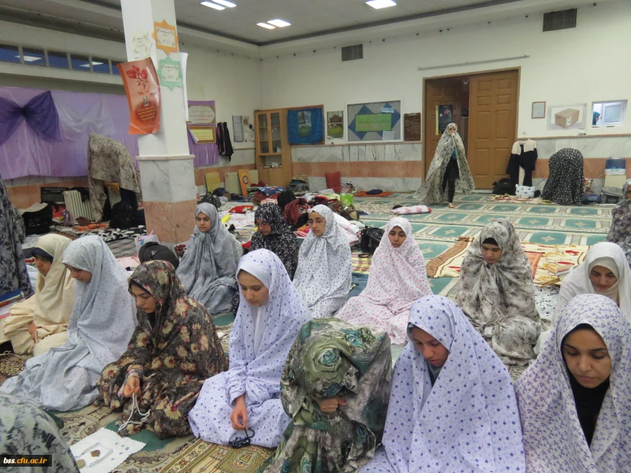 شرکت دانشجو معلمان پردیس در مراسم معنوی اعتکاف دانشجویی 3