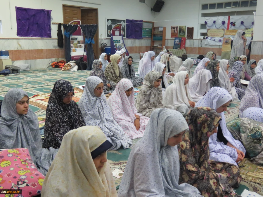 شرکت دانشجو معلمان پردیس در مراسم معنوی اعتکاف دانشجویی 4