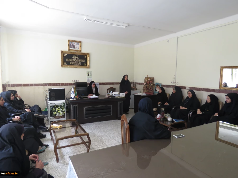 تقدیر از دانشجومعلمان برنده در مسابقات دهه فجر و روز پدر 2