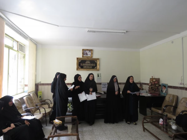 تقدیر از دانشجومعلمان برنده در مسابقات دهه فجر و روز پدر 8