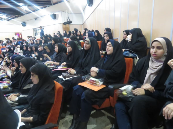 شرکت دانشجومعلمان در دومین کنگر ه شهدای دانشجوی استان کردستان 8