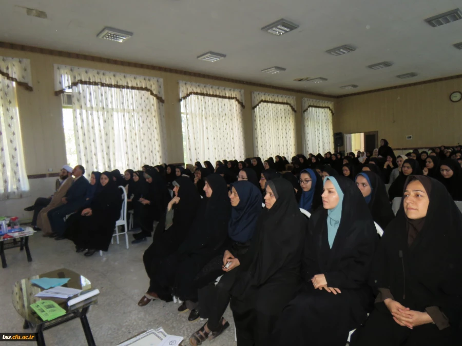 برگزاری مراسم تجلیل  هفته آموزش و گرامی داشت مقام شامخ معلم 2