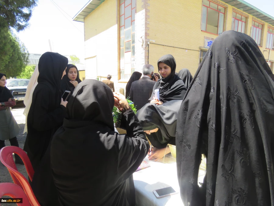 برگزاری انتخابات دبیر و اعضای شورای مرکزی کانونها و انجمن های دانشجویی پردیس 4