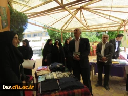 بازدید دکتر معروفی در معیت سرپرست پردیس از نمایشگاه  جواهرانه به روایت تصویر 10