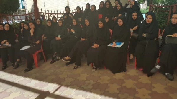 نشست  معرفی کتاب  با دکتر فرشاد مرادی  در  کافه کتاب  نمایشگاه جواهرانه 4