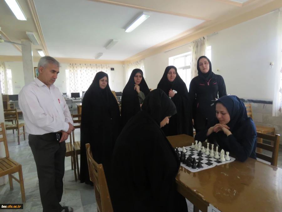 در پردیس بنت الهدئ کردستان برگزار شد:
مسابقه شطرنج انفرادی 6