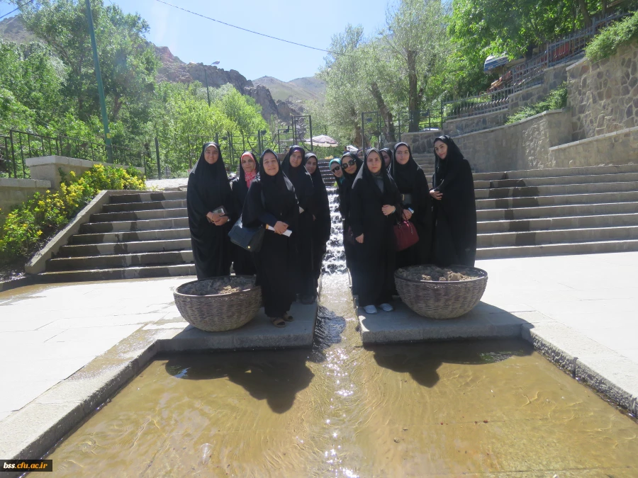 کسب پنج مقام برتر منطقه ای  در بیست و هفتمین جشنواره قرآن وعترت 9