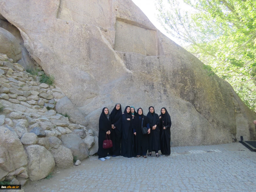 کسب پنج مقام برتر منطقه ای  در بیست و هفتمین جشنواره قرآن وعترت 10