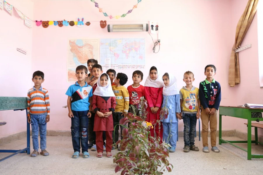 باز دید از کلاسهای چند پایه 8