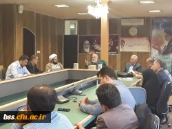 نشست هم اندیشی در پردیس شهید مدرس برگزار شد:

بررسی اندیشه های حضرت امام (ره) 2