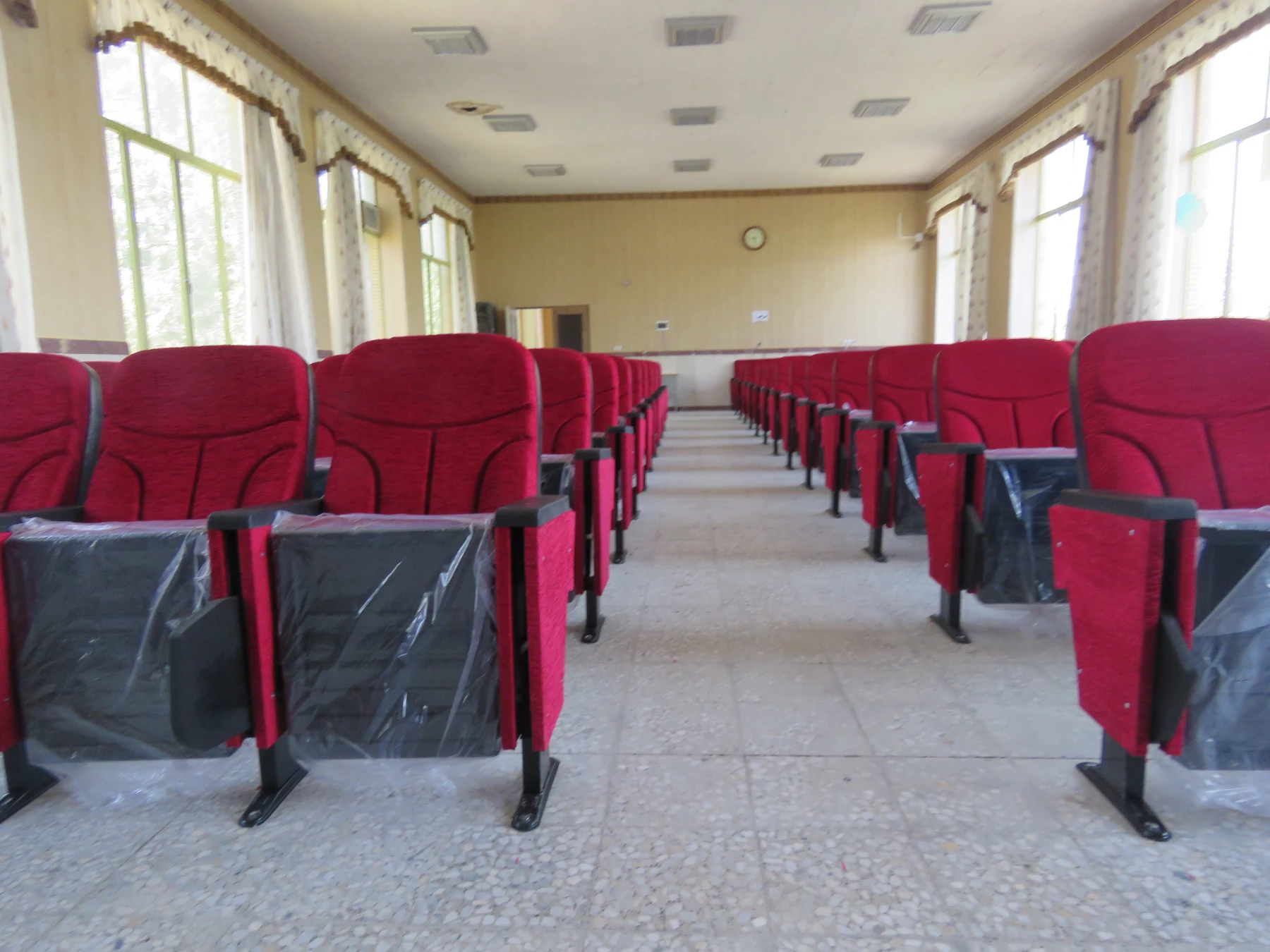 تجهیز سالن اجتماعات 3