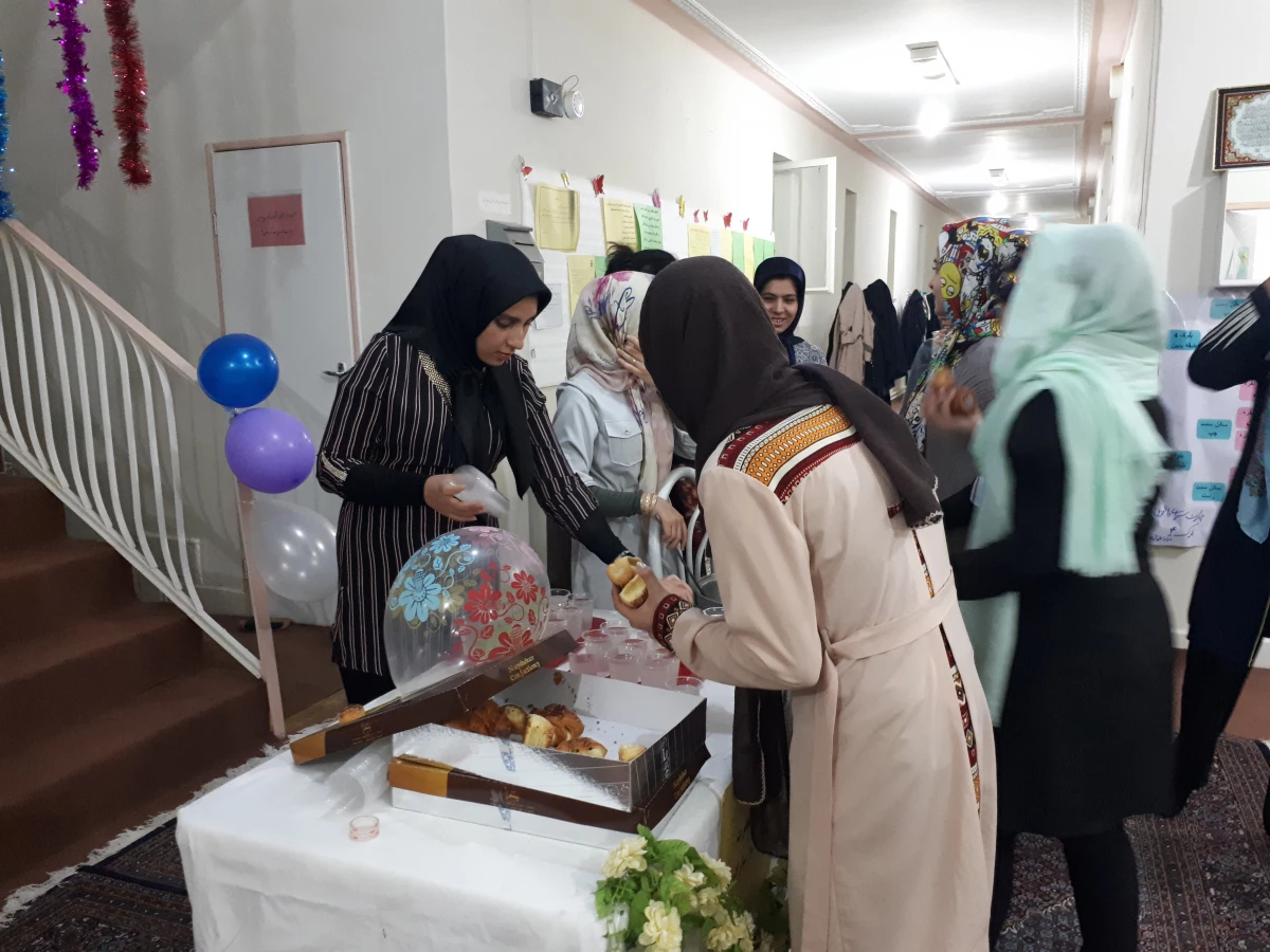 در خوابگاه پردیس بنت الهدی صدر برگزار شد
جشن روز دختر به مناسبت ولادت حضرت معصومه(س) 2