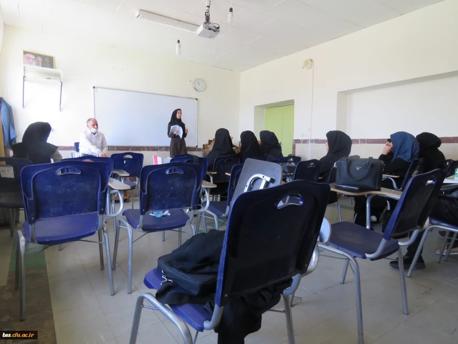 بازدید سرپرست پردیس بنت الهد ی صدر کردستان از جلسات دفاع پروژه کارنمای معلمی 5