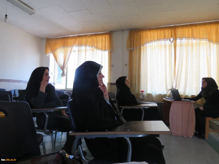 بازدید سرپرست پردیس بنت الهد ی صدر کردستان از جلسات دفاع پروژه کارنمای معلمی 10