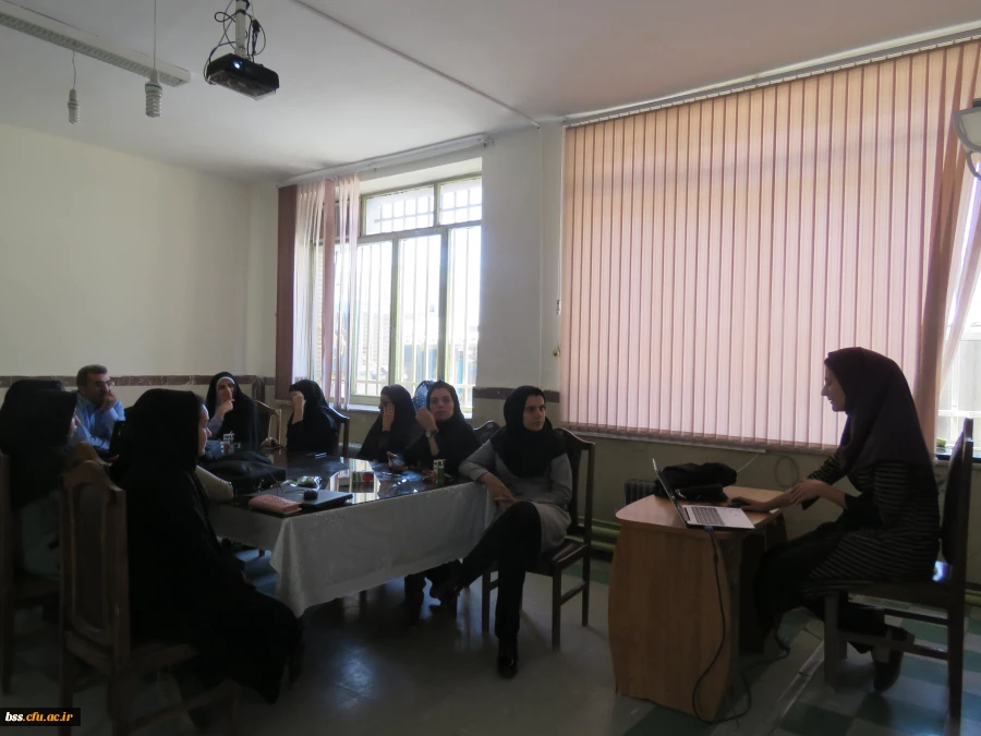 بازدید سرپرست پردیس بنت الهد ی صدر کردستان از جلسات دفاع پروژه کارنمای معلمی 13