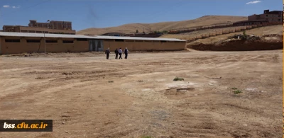 پایان عملیات تسطیح و آماده سازی چمن مصنوعی دانشگاه فرهنگیان کردستان