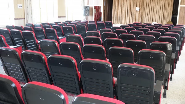 با حضور دکتر معروفی انجام شد:

راه اندازی و تجهیز سالن اجتماعات 130 نفری پردیس بنت الهدی صدر سنندج 5