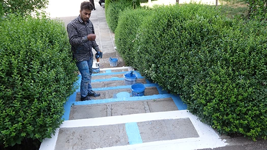 در راستای اقدامات عمرانی تابستان 96 انجام شد:

زیبا سازی و رنگ آمیزی فضای محیطی پردیس شهید مدرس و بنت الهدی صدر 2