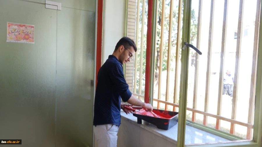 در راستای اقدامات عمرانی تابستان 96 انجام شد:

زیبا سازی و رنگ آمیزی فضای محیطی پردیس شهید مدرس و بنت الهدی صدر 4