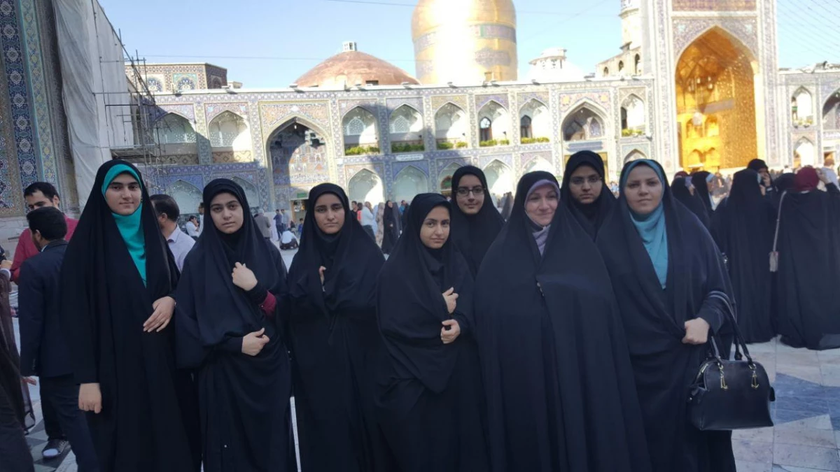 شرکت  دانشجو معلمان در اردوی  فرهنگی- زیارتی  حیات طیبه 4 مشهد مقدس 6