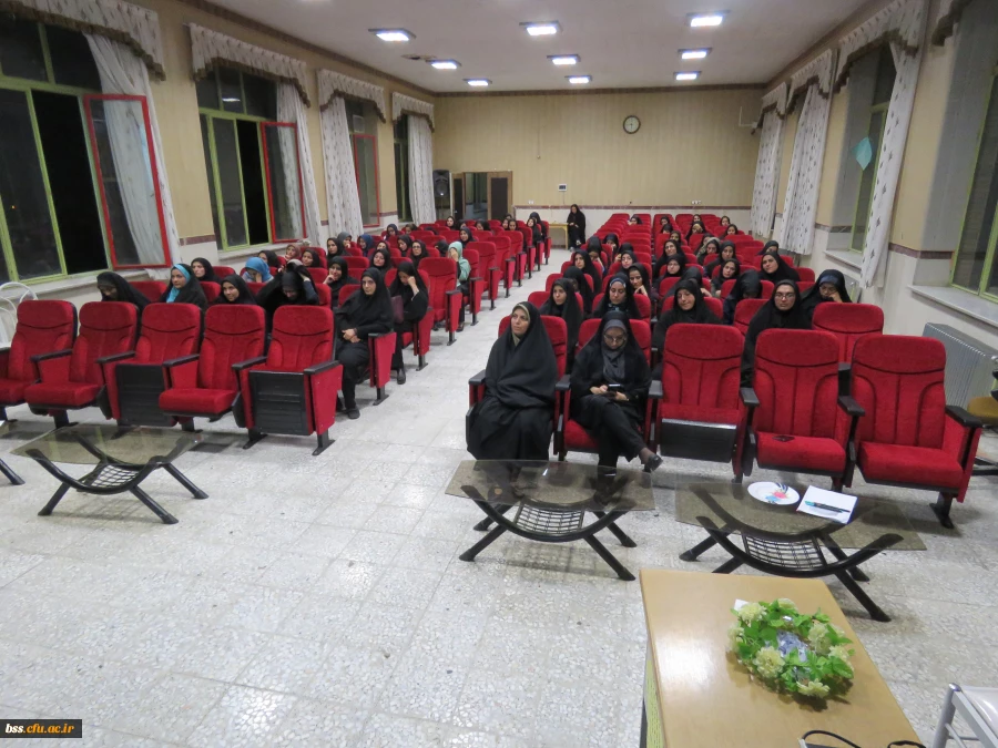 جلسه سخنرانی آموزش مفاهیم دینی با رویکرد کار در مدارس 5