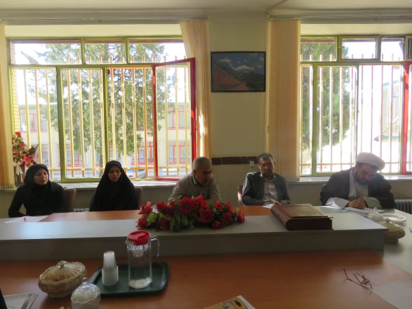 دهمین جلسه کمیته فرهنگی و اولین جلسه شورای پردیس 4