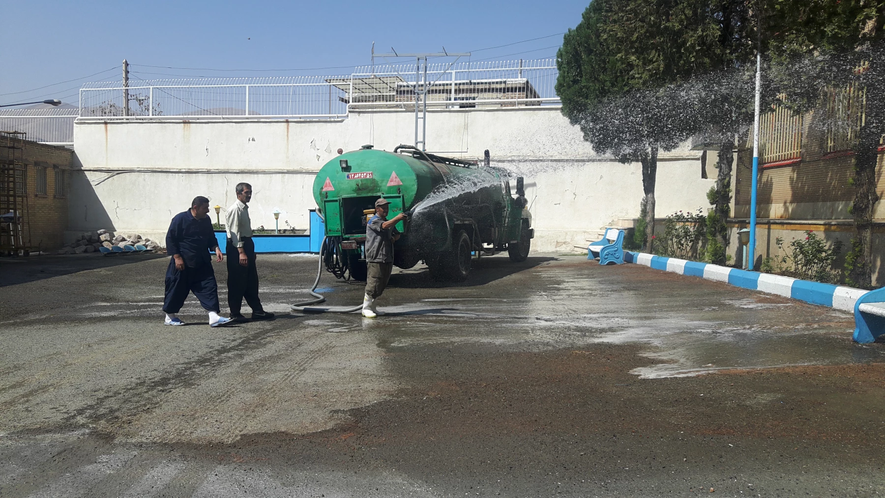 آماده سازی و فضاسازی پردیس   به مناسبت  ماه محرم، هفته دفاع مقدس و آغاز سال تححصیلی جدید 6