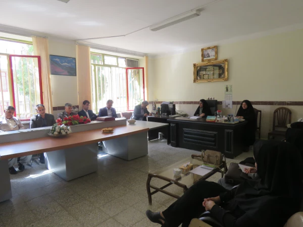 جلسه هماهنگی و برنامه ریزی  اساتید برای سال تحصیلی 97-1396 2