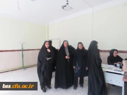 انجام معاینات لازم و تکمیل کارنامه سلامت دانشجویان توسط پزشک پردیس 6