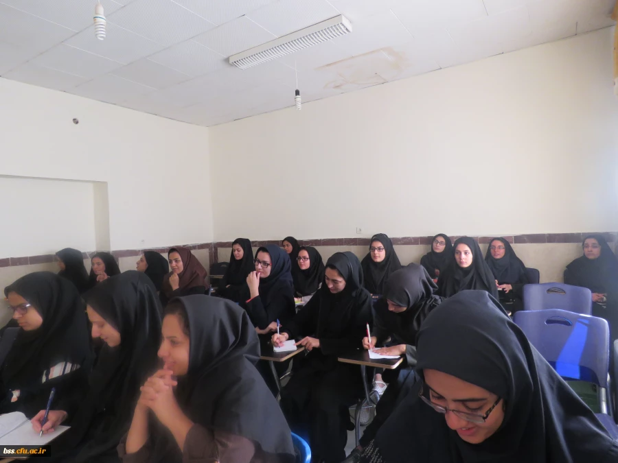 برگزاری کارگاه  آموزشی درس دینی با حضور مدرس مجرب سرکار خانم کریمی 2