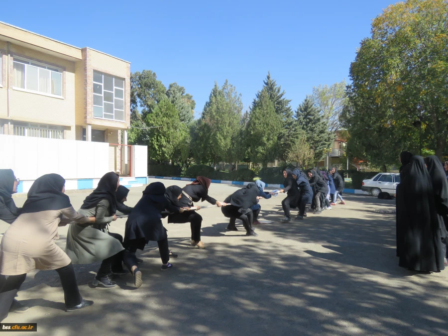 نتایج روزدوم  مسابقات ورزشی به مناسبت هفته تربیت بدنی 3