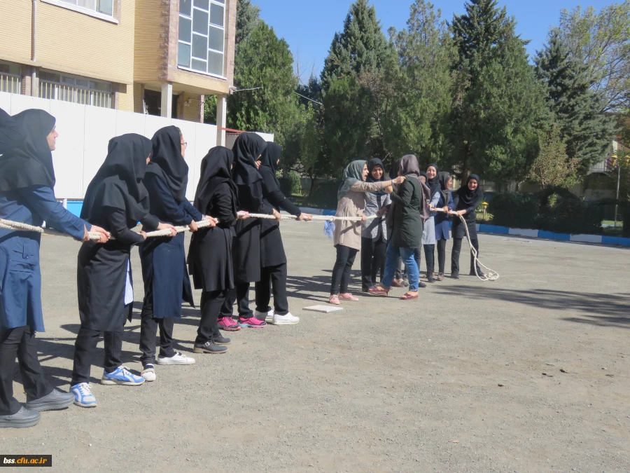 نتایج روزدوم  مسابقات ورزشی به مناسبت هفته تربیت بدنی 4