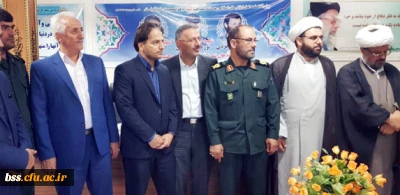 در دیدار روسای دانشگاه های استان کردستان با فرمانده سپاه بیت المقدس کردستان مطرح شد:

ما دانشگاهیان همه پاسدار هستیم