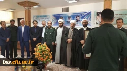 در دیدار روسای دانشگاه های استان کردستان با فرمانده سپاه بیت المقدس کردستان مطرح شد:

ما دانشگاهیان همه پاسدار هستیم 2