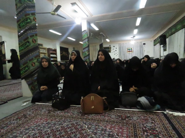 مراسم عزاداری دهه اول صفر  برگزار شد:
سخنرانی و عزاداری امام حسین (ع) 2