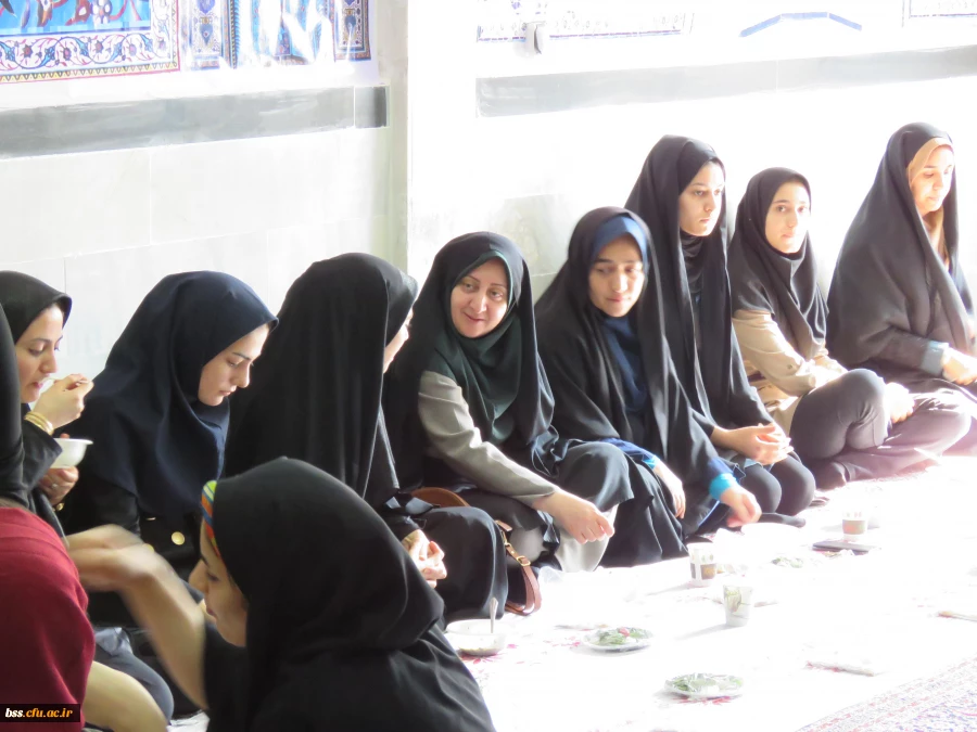 هیأت فاطمیه برگزار کرد
سفره نذری به مناسبت اربعین حسینی 6