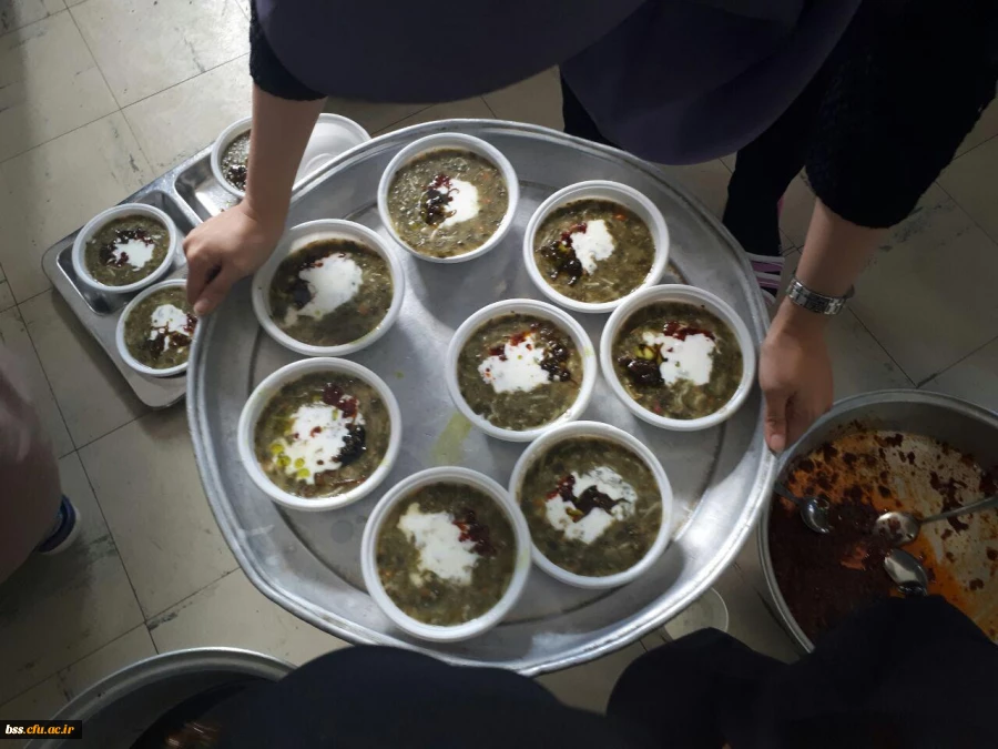 سفره نذری و عزاداری جمعی از دانشجویان به مناسبت اربعین حسینی 3