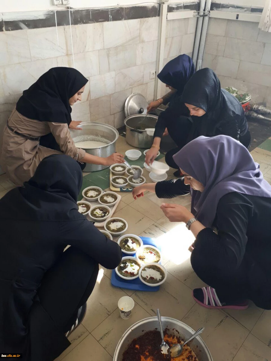 سفره نذری و عزاداری جمعی از دانشجویان به مناسبت اربعین حسینی 4