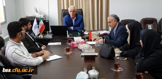 در مدیرت امور پردیس های دانشگاه فرهنگیان کردستان برگزار شد:

جلسه دکتر معروفی با اعضای شوری صنفی دانشگاه فرهنگیان کردستان