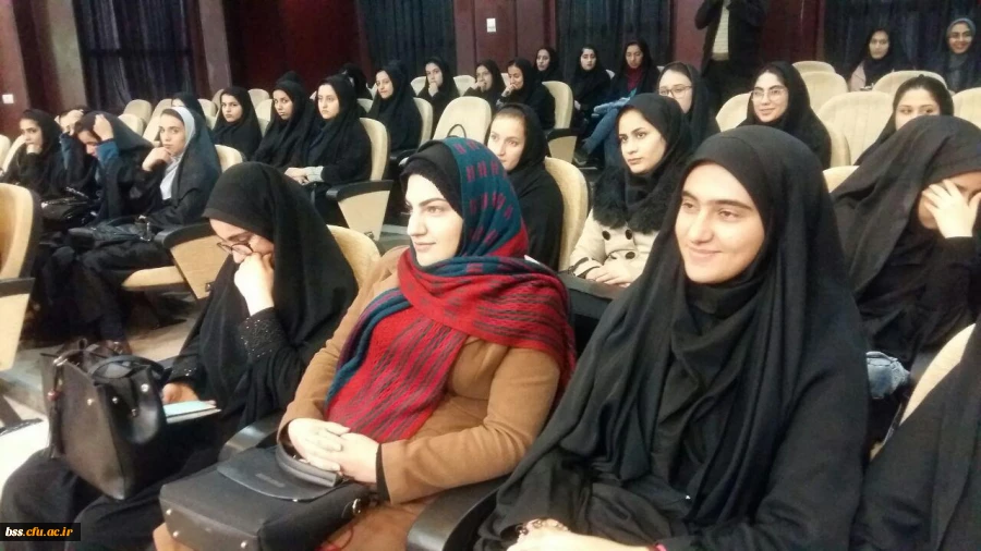 معلمان در نشست بررسی تاثیر بانوان در تحولات جهان اسلام 4